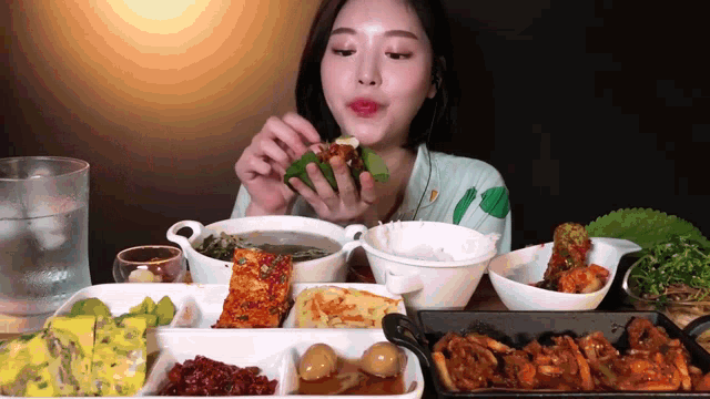 Mukbang Food GIF - Mukbang Food Mukbang Gifs - Discover & Share GIFs